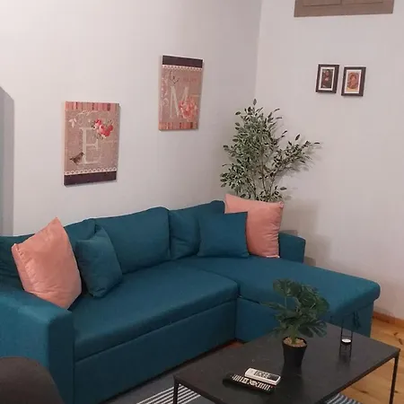 Penelope's And John's House Appartamento